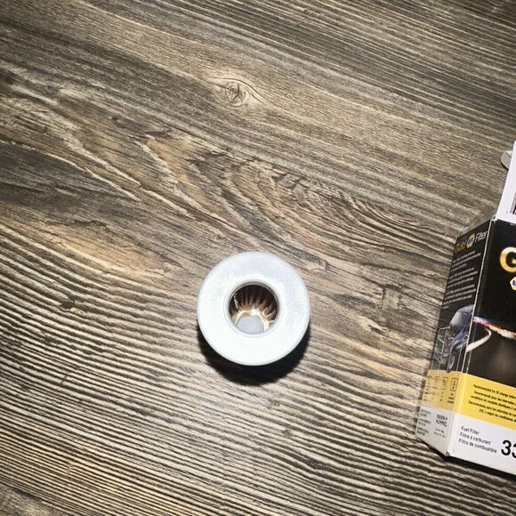 Gold 3389 Cartridge Fuel Filter. New In Box. - Picture 3 of 4